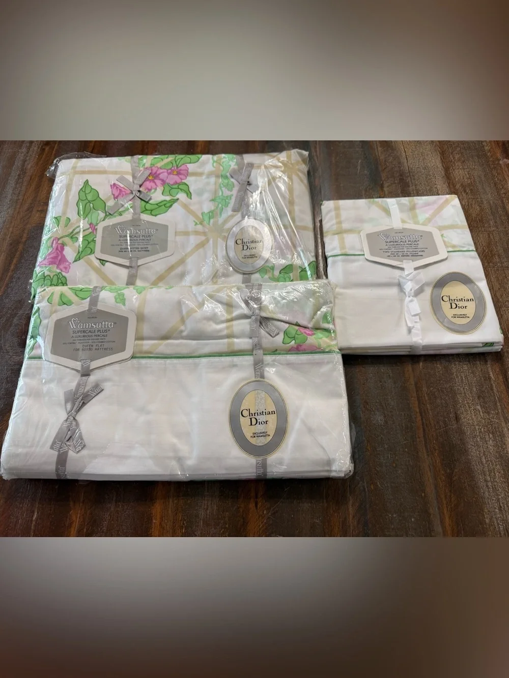 Christian Dior Wamsutta VTG Floral 200 Thread Count Percale Queen Sheet Set  NOS